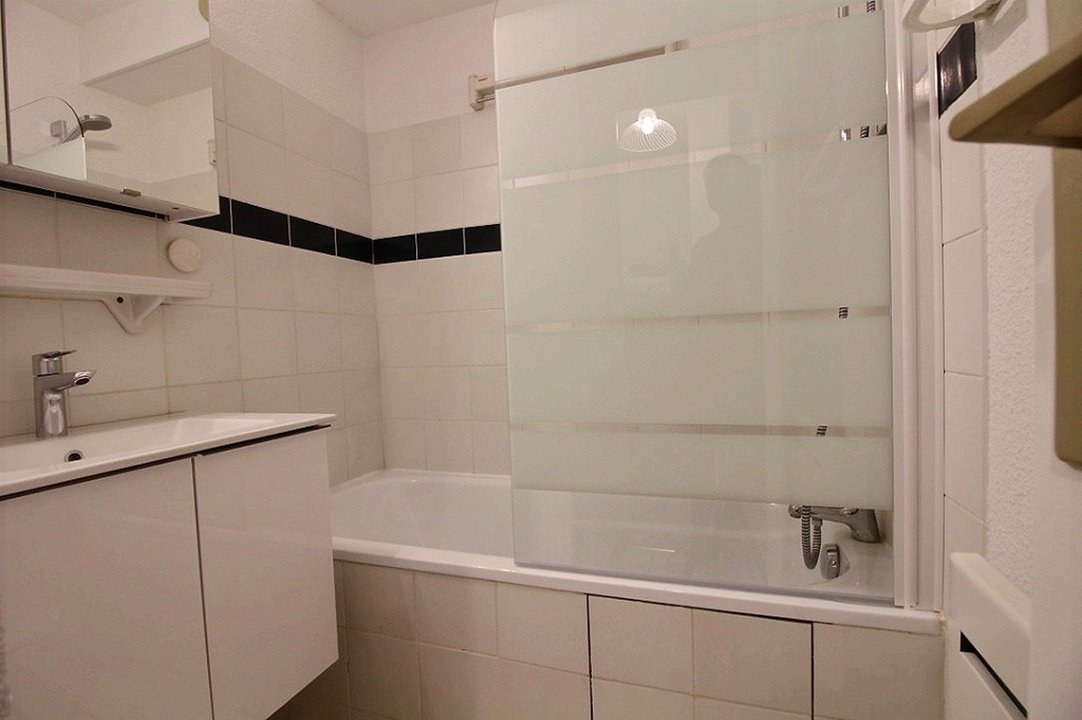 /picture/helios/116252002/ROI SOLEIL C4/6_2025-11-06CET00h00-09.jpg